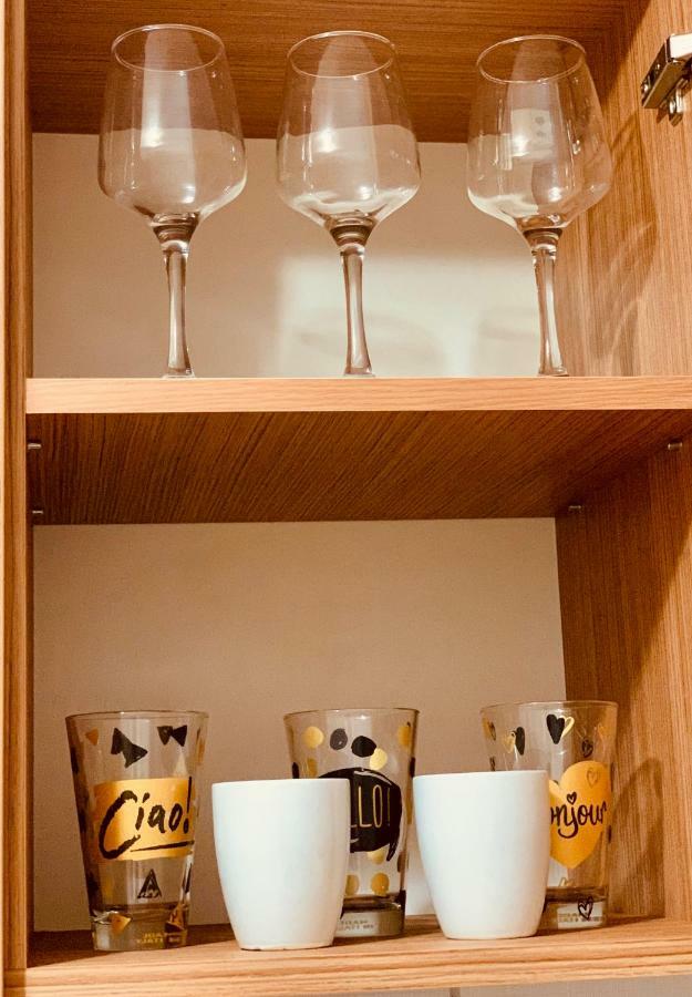 Ultracentral Apartment With All You Need: Wifi, Tv, Ac, Washer, Coffe 蒂米什瓦拉 外观 照片