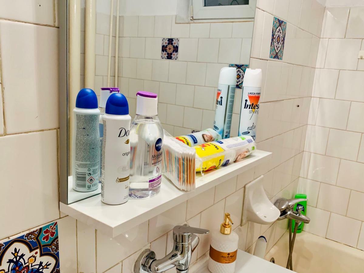 Ultracentral Apartment With All You Need: Wifi, Tv, Ac, Washer, Coffe 蒂米什瓦拉 外观 照片